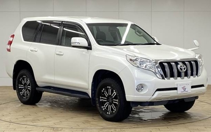 2016 TOYOTA LAND CRUISER PRADO